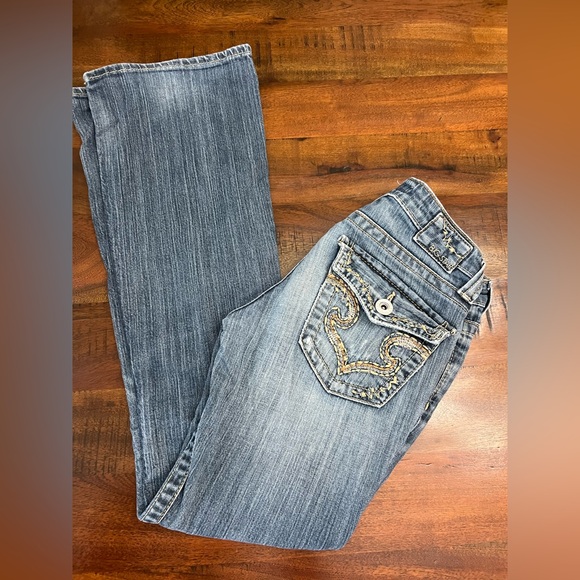Big Star Sweet Jeans 26R – Ultralow Rise Bootcut Distressed Denim - Picture 1 of 4